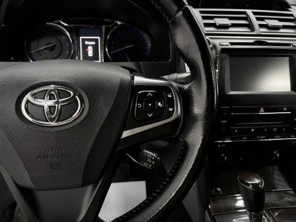Toyota Camry VII (XV50) Рестайлинг с пробегом 2015 года, цена 1 645 000 рублей, 157635 км, седан, Автокод Объявления