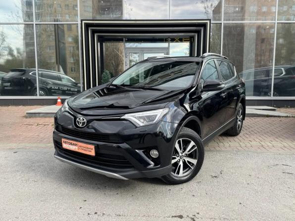Toyota RAV4 IV (XA40) Рестайлинг с пробегом 2018 года, цена 2 699 000 рублей, 186469 км, внедорожник, Автокод Объявления
