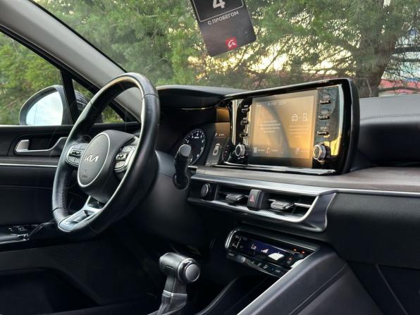 Kia K5 III с пробегом 2021 года, цена 2 250 000 рублей, 91127 км, седан, Автокод Объявления