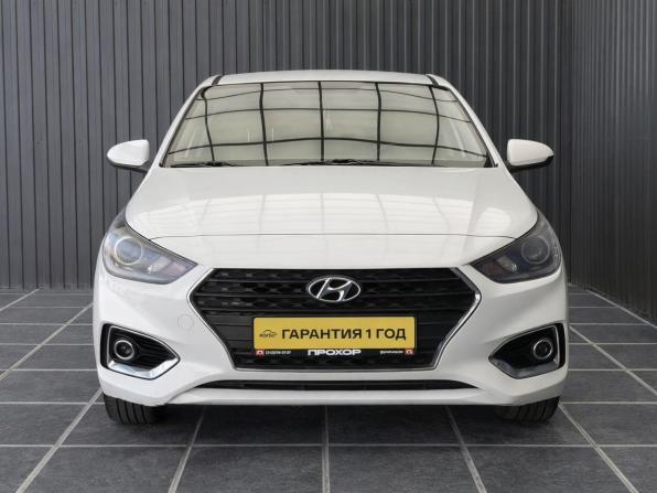 Hyundai Solaris II с пробегом 2017 года, цена 1 282 999 рублей, 98327 км, седан, Автокод Объявления