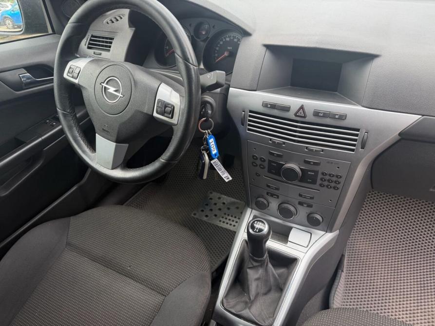 Opel Astra H Рестайлинг Челябинск  - изображение 3