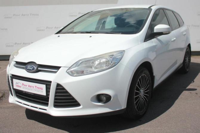 Ford Focus III с пробегом 2013 года, цена 630 000 рублей, 230410 км, универсал, Автокод Объявления