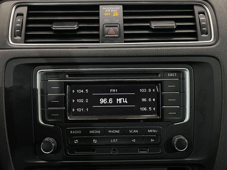 Volkswagen Jetta VI Рестайлинг Ярославль  - изображение 12