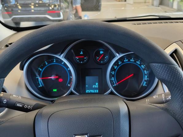 Chevrolet Cruze I Рестайлинг с пробегом 2015 года, цена 600 000 рублей, 259630 км, седан, Автокод Объявления