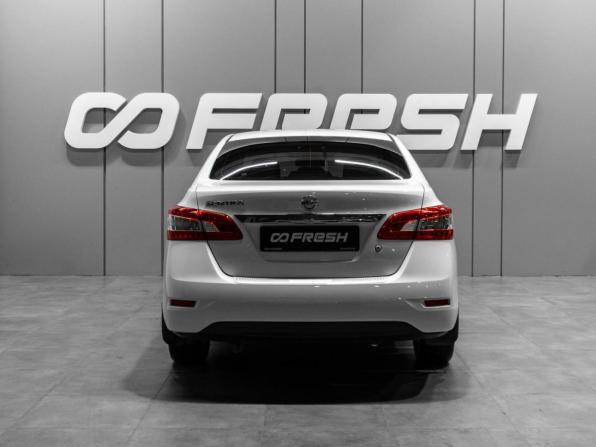 Nissan Sentra VII (B17) с пробегом 2015 года, цена 1 049 000 рублей, 135378 км, седан, Автокод Объявления