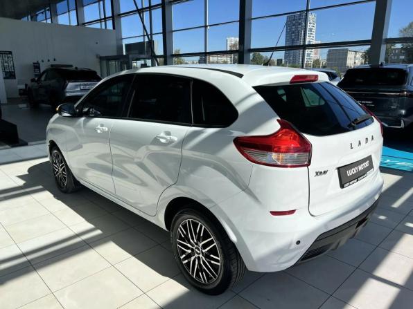 Lada (ВАЗ) XRAY I с пробегом 2018 года, цена 695 000 рублей, 170768 км, хэтчбек, Автокод Объявления