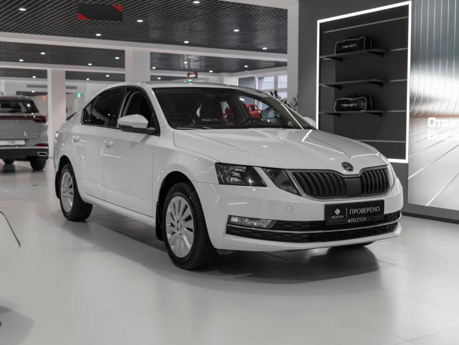 Skoda Octavia III (A7) Рестайлинг Москва  - изображение 2