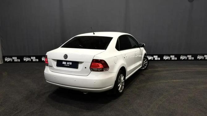 Volkswagen Polo V с пробегом 2015 года, цена 810 000 рублей, 170020 км, седан, Автокод Объявления