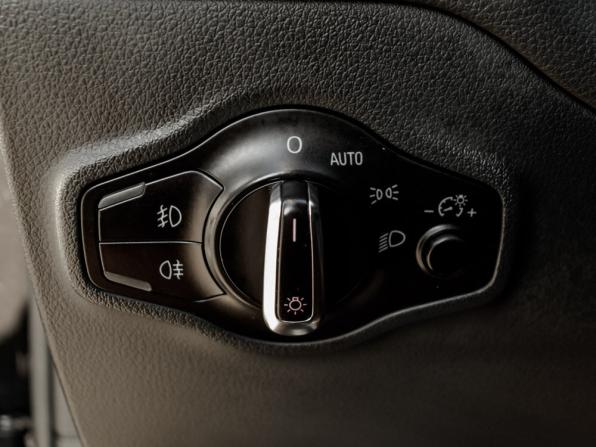 Audi Q5 I (8R) Рестайлинг с пробегом 2013 года, цена 1 950 000 рублей, 209924 км, внедорожник, Автокод Объявления