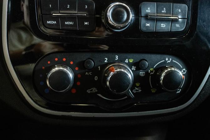 Renault Kaptur I с пробегом 2016 года, цена 1 159 000 рублей, 134789 км, внедорожник, Автокод Объявления
