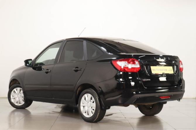 Lada (ВАЗ) Granta I Рестайлинг с пробегом 2024 года, цена 929 000 рублей, 46744 км, лифтбек, Автокод Объявления