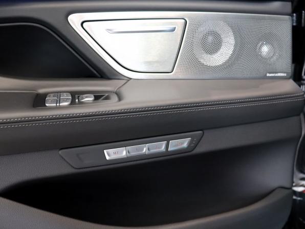 BMW 7 серии VI (G11/G12) с пробегом 2016 года, цена 3 900 000 рублей, 92075 км, седан, Автокод Объявления