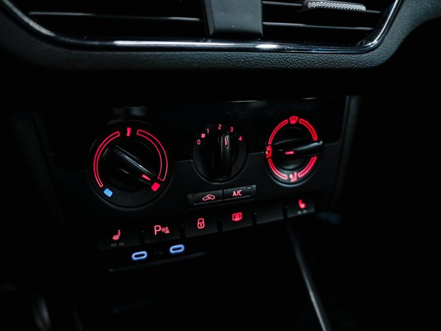 Volkswagen Polo VI Красноярск  - изображение 23