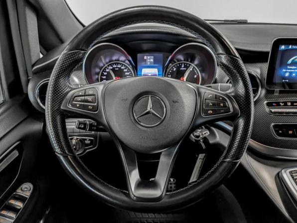 Mercedes-Benz Vito III (W447) Рестайлинг с пробегом 2021 года, цена 6 850 000 рублей, 63064 км, минивэн, Автокод Объявления