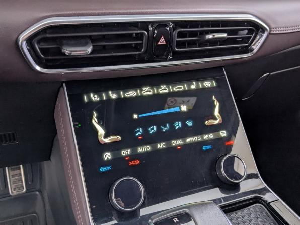 JETOUR X90+ с пробегом 2023 года, цена 1 999 000 рублей, 89067 км, внедорожник, Автокод Объявления