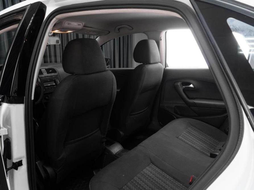 Volkswagen Polo V Рестайлинг Тюмень  - изображение 11