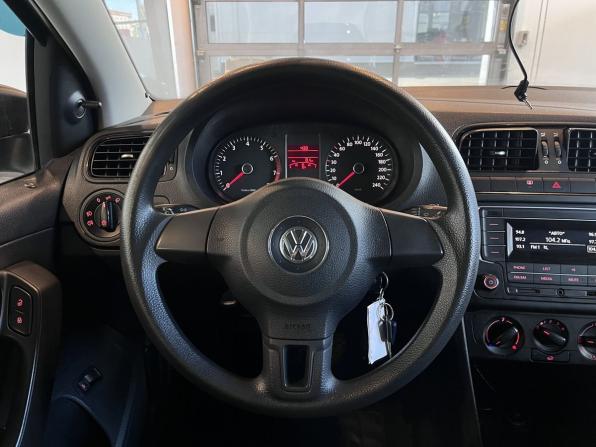 Volkswagen Polo V с пробегом 2011 года, цена 595 000 рублей, 224104 км, седан, Автокод Объявления