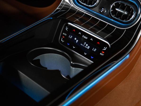 Новый Mercedes-Benz Maybach S-Класс II (Z223) Рестайлинг 2026 года, цена 38 830 000 рублей, седан, Автокод Объявления