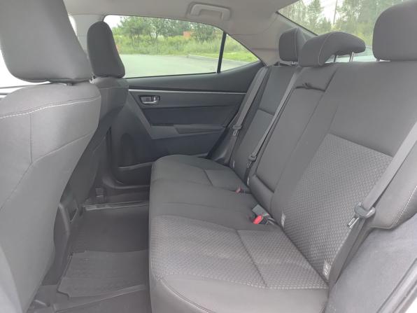 Toyota Corolla XI (E160 E170 E180) с пробегом 2013 года, цена 1 009 000 рублей, 193000 км, седан, Автокод Объявления