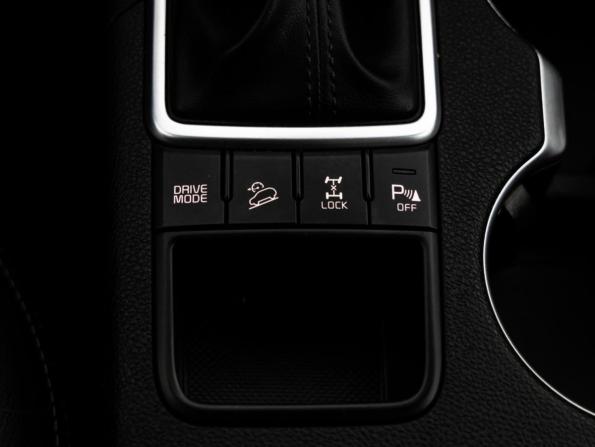 Kia Sportage IV Рестайлинг с пробегом 2019 года, цена 2 390 000 рублей, 87811 км, внедорожник, Автокод Объявления