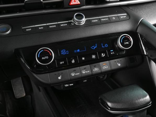 Hyundai Elantra VII (CN7) с пробегом 2021 года, цена 2 199 000 рублей, 80888 км, седан, Автокод Объявления