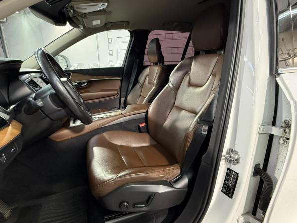 Volvo XC90 II с пробегом 2017 года, цена 2 990 000 рублей, 207000 км, внедорожник, Автокод Объявления