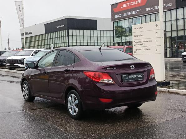 Hyundai Solaris I с пробегом 2012 года, цена 660 000 рублей, 110516 км, седан, Автокод Объявления