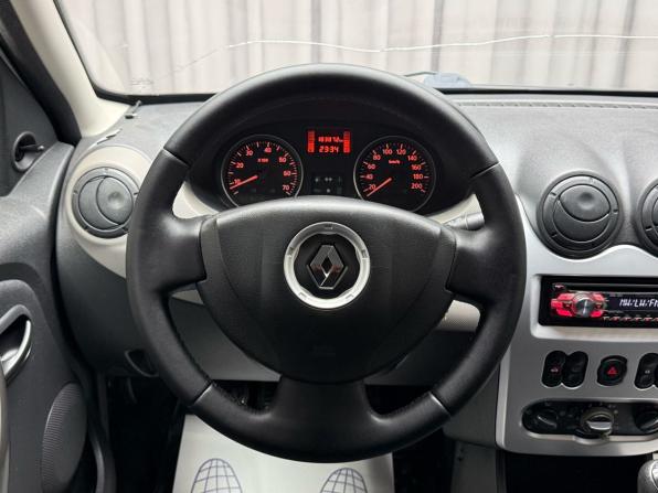 Renault Sandero I с пробегом 2010 года, цена 359 000 рублей, 183871 км, хэтчбек, Автокод Объявления