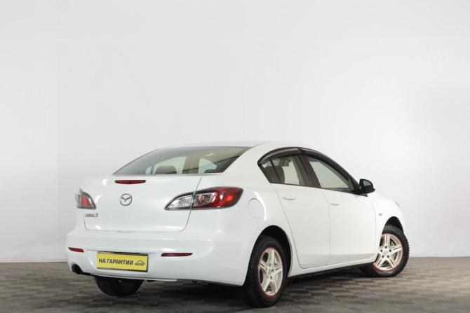Mazda 3 II (BL) Рестайлинг с пробегом 2012 года, цена 849 000 рублей, 238600 км, седан, Автокод Объявления