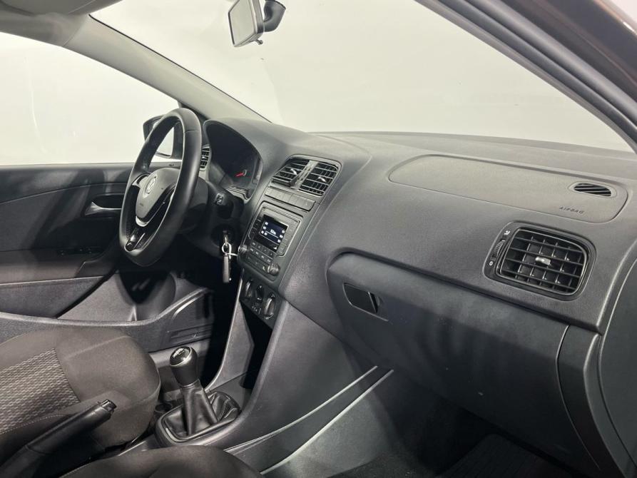 Volkswagen Polo V Рестайлинг Ижевск  - изображение 9