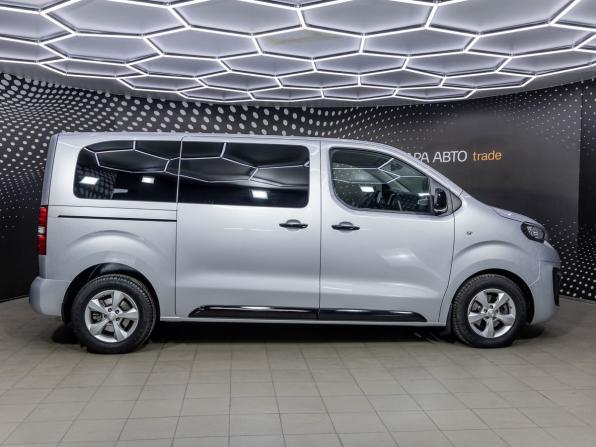Peugeot Traveller I с пробегом 2021 года, цена 3 255 000 рублей, 70000 км, минивэн, Автокод Объявления