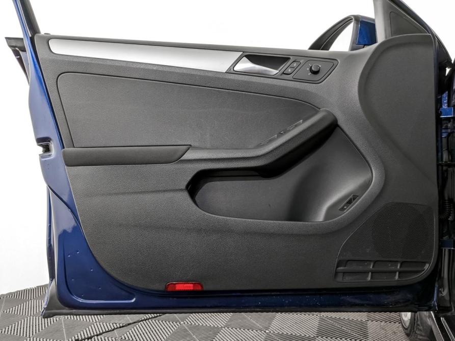 Volkswagen Jetta VI Москва  - изображение 19