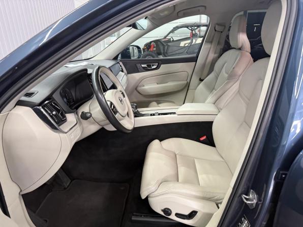 Volvo XC60 II с пробегом 2021 года, цена 3 527 000 рублей, 114863 км, внедорожник, Автокод Объявления