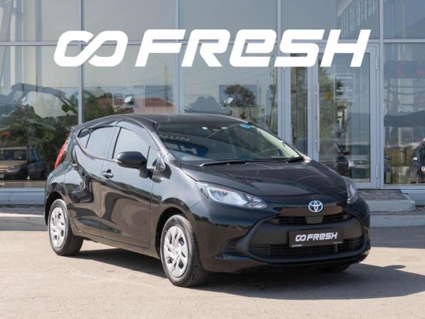 Toyota Aqua II с пробегом 2022 года, цена 1 300 000 рублей, 64438 км, хэтчбек, Автокод Объявления
