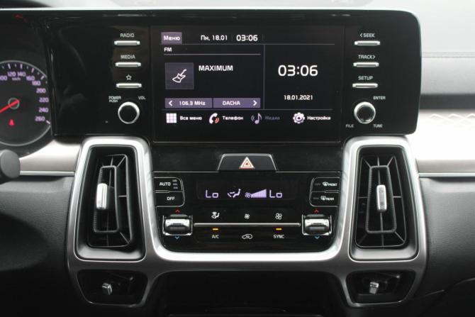 Kia Sorento IV с пробегом 2021 года, цена 2 950 000 рублей, 61000 км, внедорожник, Автокод Объявления