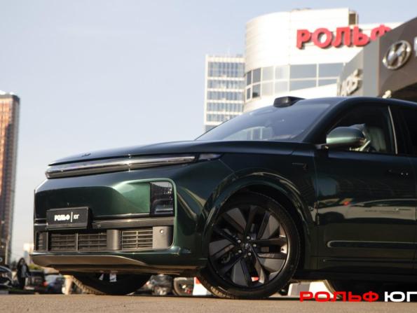 Li Auto (Lixiang) L7 I Рестайлинг с пробегом 2025 года, цена 7 388 000 рублей, 32890 км, внедорожник, Автокод Объявления