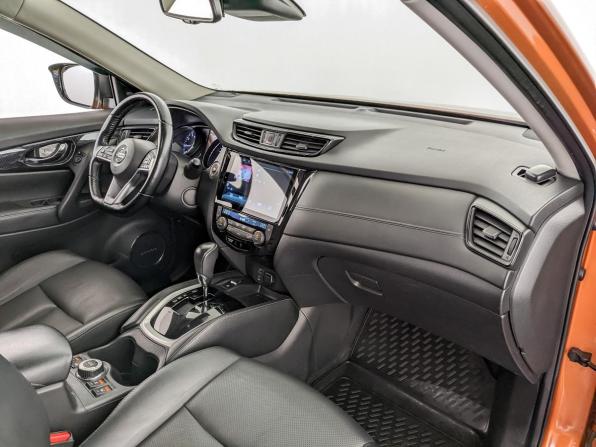 Nissan X-Trail III Рестайлинг с пробегом 2019 года, цена 2 195 000 рублей, 129100 км, внедорожник, Автокод Объявления