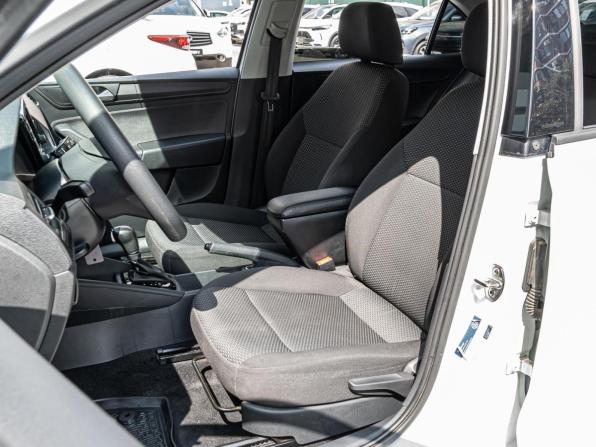 Volkswagen Polo VI с пробегом 2022 года, цена 1 490 000 рублей, 134349 км, лифтбек, Автокод Объявления