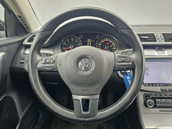 Volkswagen Passat B7 с пробегом 2011 года, цена 929 000 рублей, 210911 км, седан, Автокод Объявления