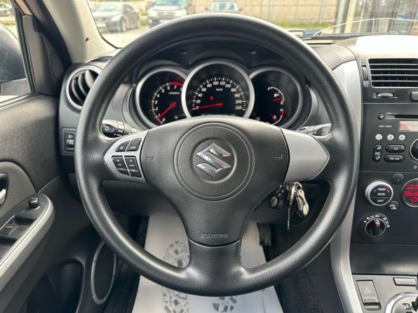 Suzuki Grand Vitara II Рестайлинг с пробегом 2011 года, цена 1 219 000 рублей, 139757 км, внедорожник, Автокод Объявления