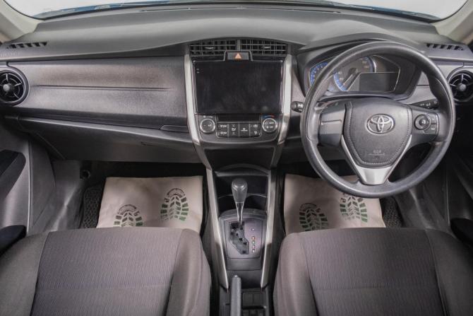 Toyota Corolla XI (E160 E170 E180) с пробегом 2018 года, цена 1 599 000 рублей, 125000 км, универсал, Автокод Объявления