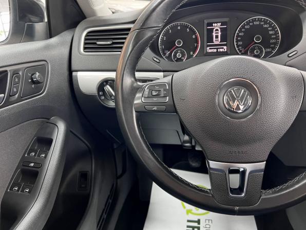 Volkswagen Jetta VI с пробегом 2013 года, цена 1 225 000 рублей, 133723 км, седан, Автокод Объявления
