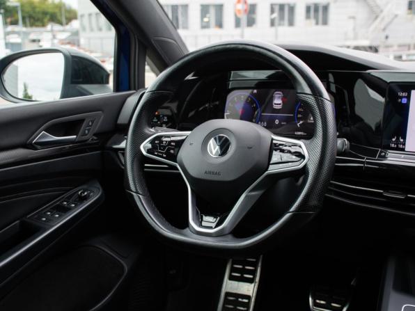 Volkswagen Golf VIII с пробегом 2020 года, цена 3 029 000 рублей, 43894 км, хэтчбек, Автокод Объявления