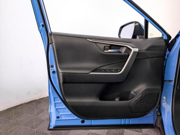 Toyota RAV4 V (XA50) с пробегом 2019 года, цена 2 199 000 рублей, 173085 км, внедорожник, Автокод Объявления