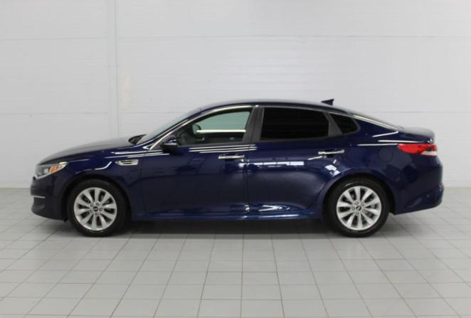 Kia Optima IV Рестайлинг с пробегом 2018 года, цена 1 935 000 рублей, 60391 км, седан, Автокод Объявления