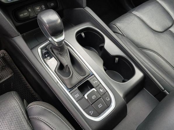 Hyundai Santa Fe IV с пробегом 2018 года, цена 3 049 000 рублей, 140890 км, внедорожник, Автокод Объявления