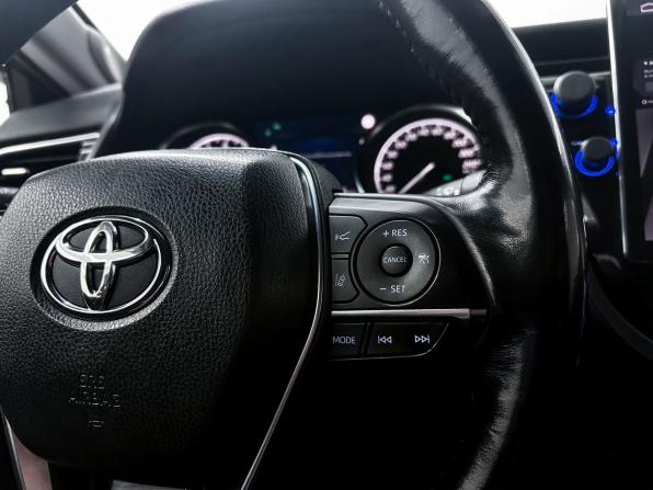 Toyota Camry VIII (XV70) с пробегом 2018 года, цена 2 900 000 рублей, 93020 км, седан, Автокод Объявления