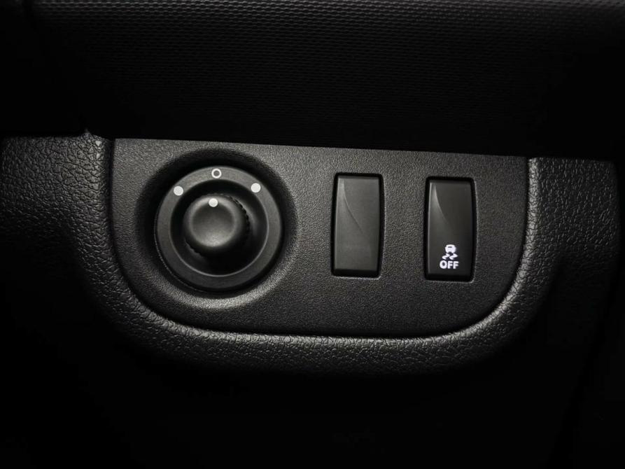 Renault Logan II Рестайлинг Псков  - изображение 17