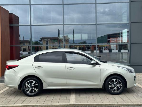 Kia Rio IV с пробегом 2017 года, цена 980 000 рублей, 219947 км, седан, Автокод Объявления