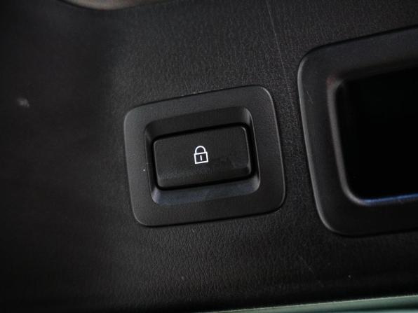 Mazda 3 IV (BP) с пробегом 2019 года, цена 1 710 000 рублей, 57889 км, хэтчбек, Автокод Объявления